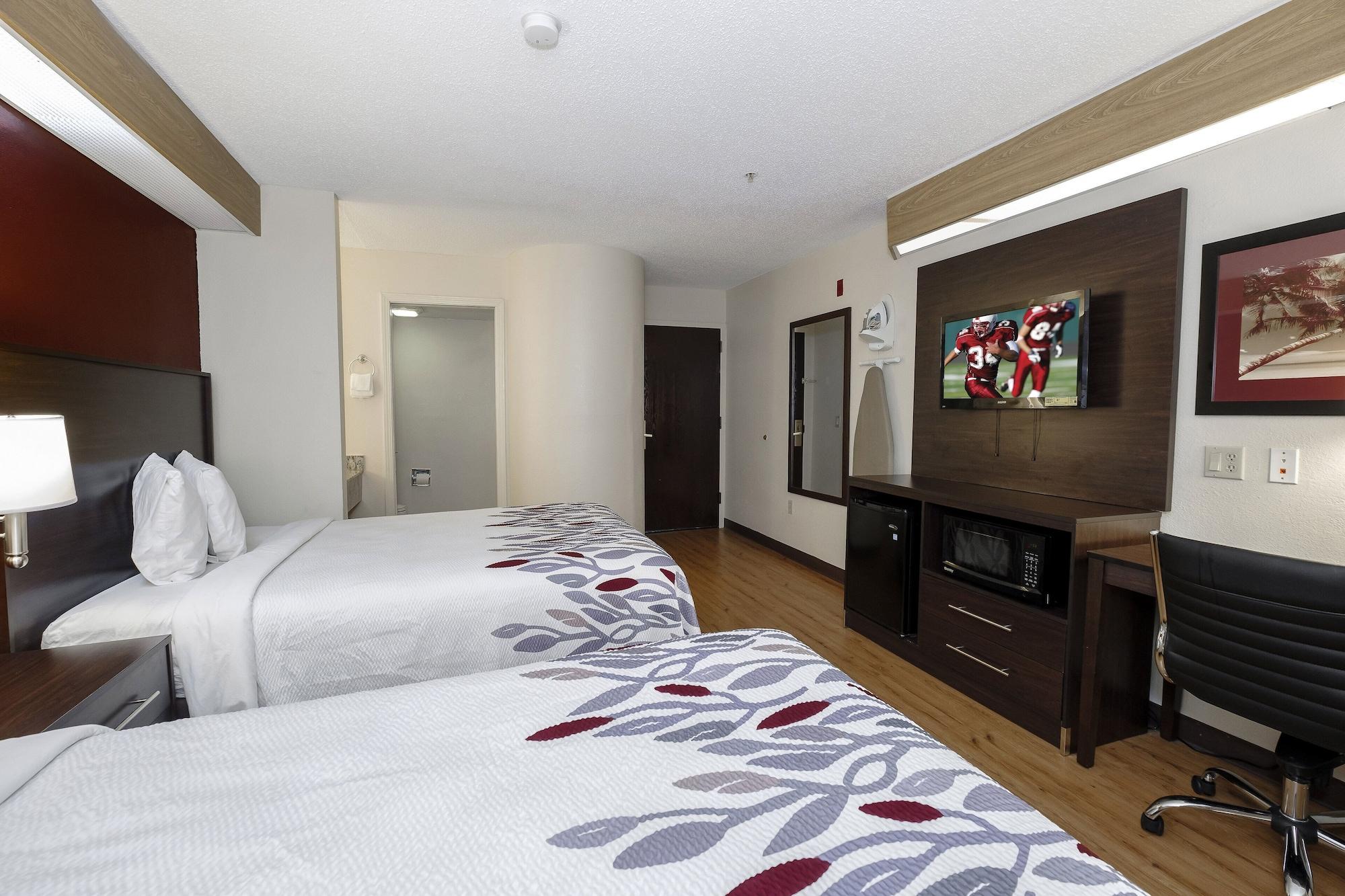 Red Roof Inn Pensacola Fairgrounds Экстерьер фото