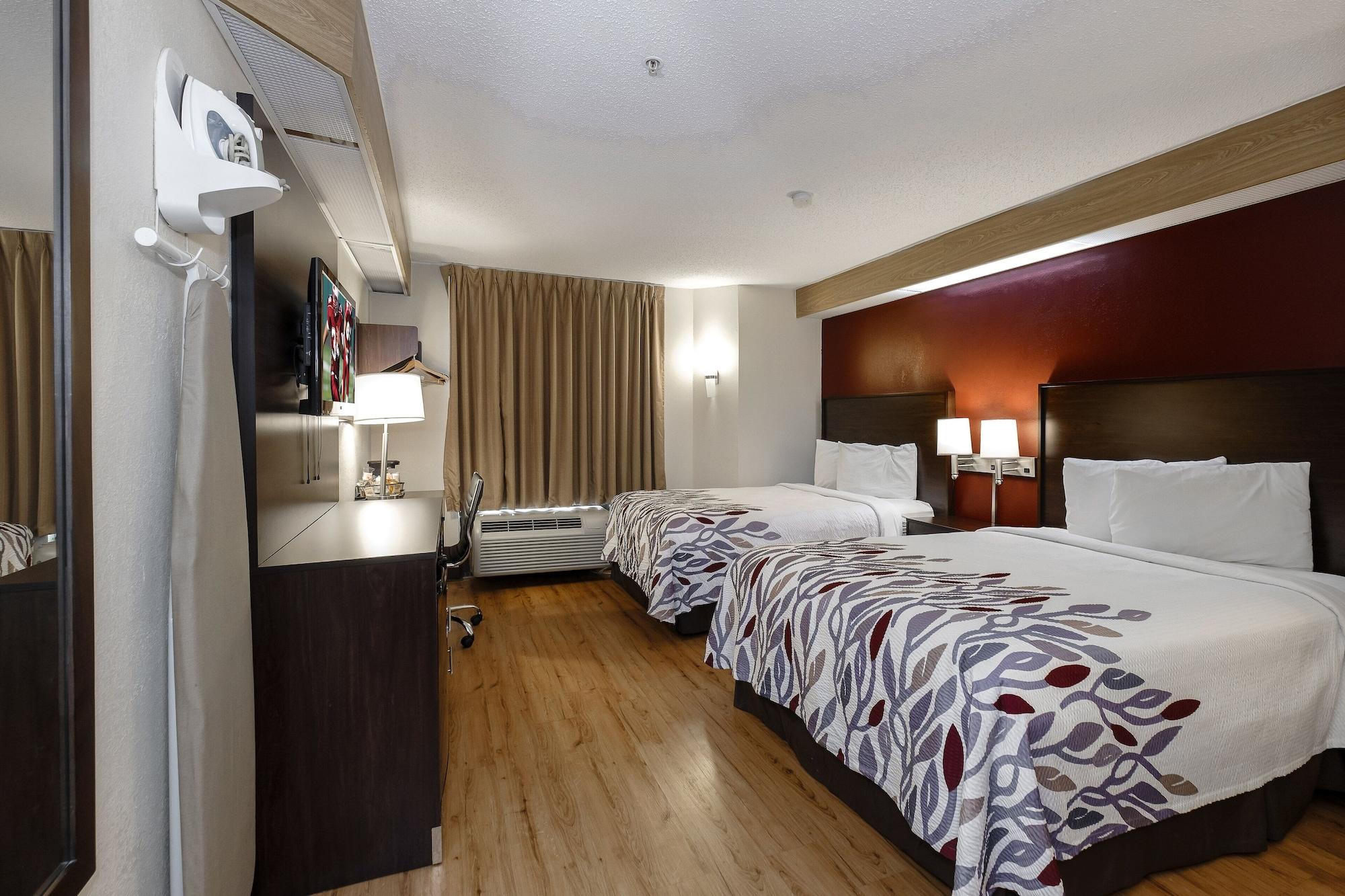 Red Roof Inn Pensacola Fairgrounds Экстерьер фото