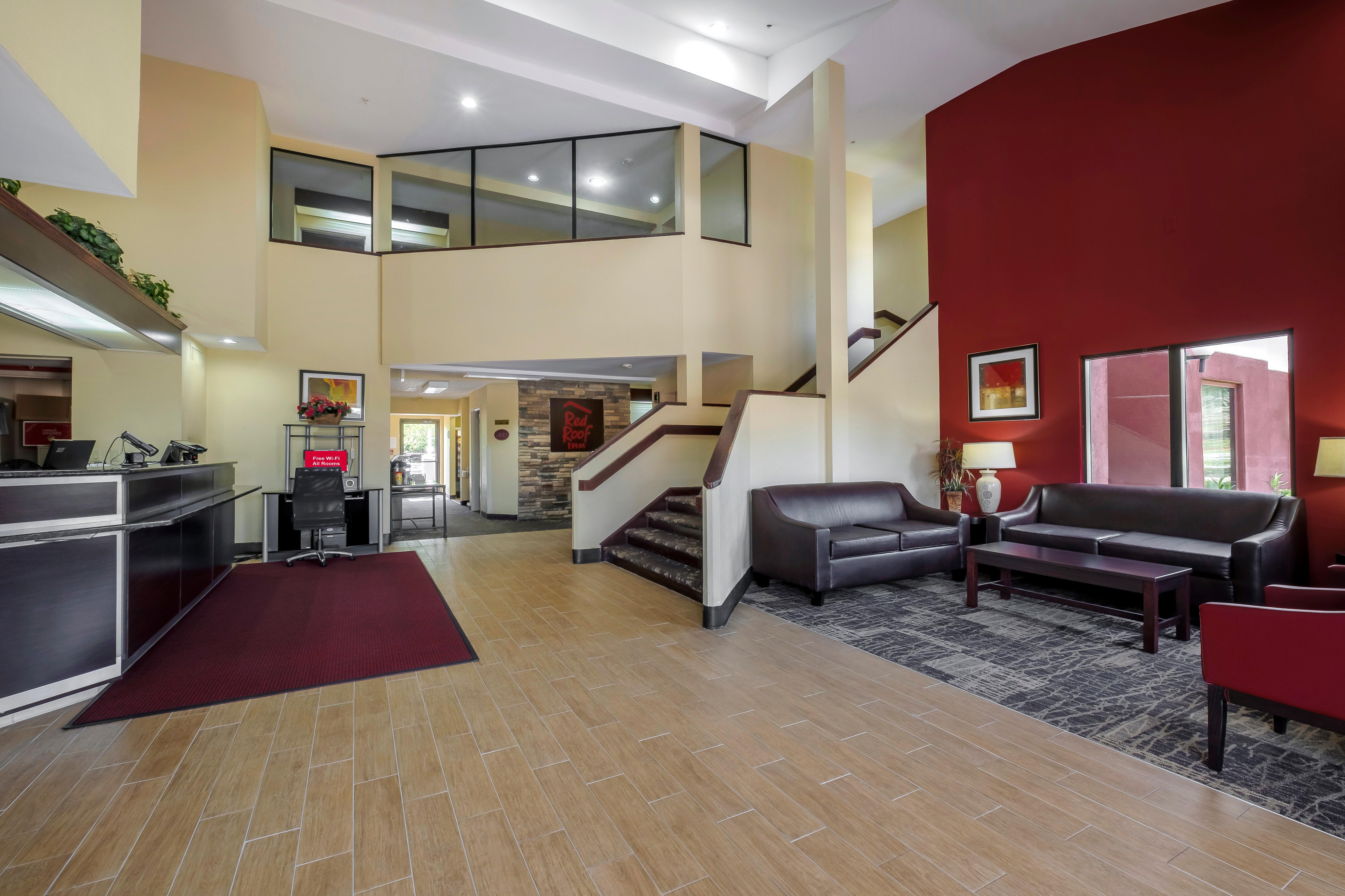 Red Roof Inn Pensacola Fairgrounds Экстерьер фото